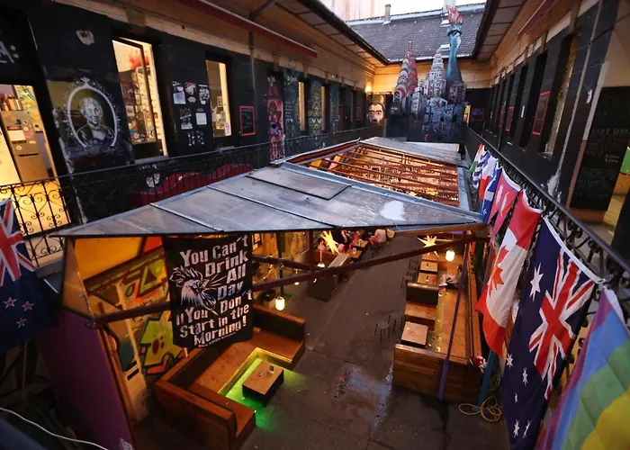 Retox Party Hostel Budapest
